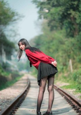 《奇怪的美发沙龙》电影_720天堂在线